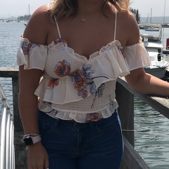 Crop top - Picture 2 of 3